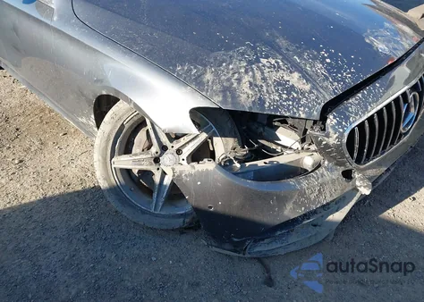 2017 Mercedes-Benz E 300 4Matic z USA, uszkodzony, nr VIN WDDZF4KB1HA049554